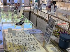 -世纪大明眼镜·蔡司战略授权店(汉街店)