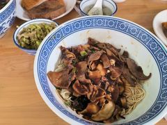 -沪西老弄堂面馆(定西路店)