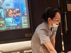 -新盈光·云会所(百丈东路店)
