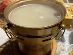 上汤斑鱼锅-慢丽江·云南野生菌土鸡锅(西山店)