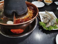 -楼外楼大刀肉传统火锅居(幸福街店)