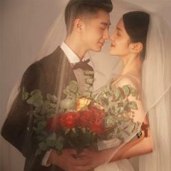 -金夫人婚纱摄影(西昌店)