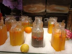 -领鲜活海鲜榴莲自助火锅(东门店)