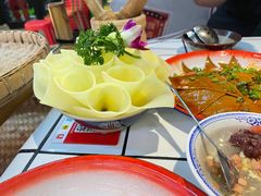 -巴卤社老火锅(财富店)