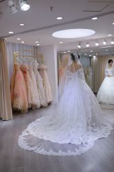 -台湾蔡美月婚纱租赁