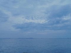 -亮河湾山庄