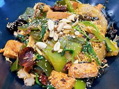 -醉人椒麻辣香锅(王府井喜悦店)