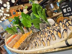 -领鲜活海鲜榴莲自助火锅(东门店)