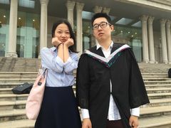 -复旦大学光华楼