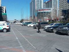 -中关村e世界-停车场