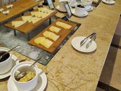 -大中华希尔顿酒店-念自助餐·嗨啤·小龙虾