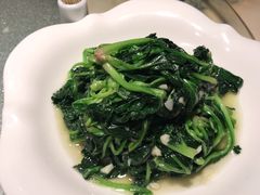蒜泥菠菜-梁家大院•农家菜(昆山会展中心店)