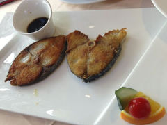 -方鼎食府