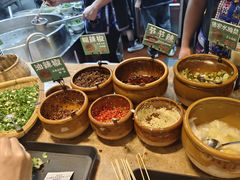 -云阿蛮云南生烫牛肉米线(奉贤路店)