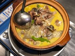 -龙巢盱眙龙虾·鸡煲·烧烤宵夜(坪洲店)