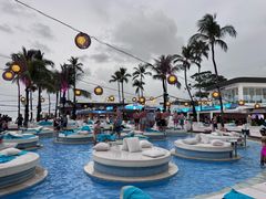 -FINNS Beach Club