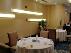 -西安绿地假日酒店·丽宝轩中餐厅