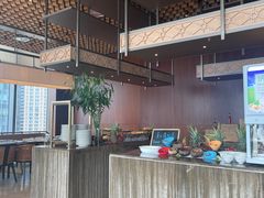 -三迪希尔顿酒店欢厨自助餐厅·高空闽江全景