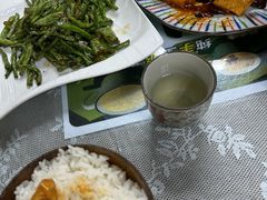 -天天向上素食餐厅(五台山店)