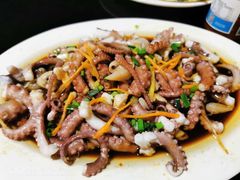 -三姐妹·海鲜大排档