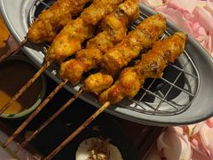 -三亚艾迪逊酒店·海滩烧烤 BARBACOA·现场乐队·浪漫晚餐·烧烤海鲜