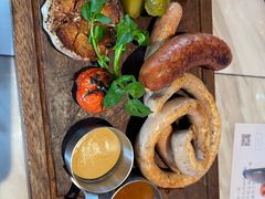 -九月里.自由花园餐厅