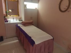 -蕾蕾美颜美容美体