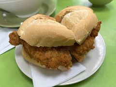 猪扒包-胜利茶餐室