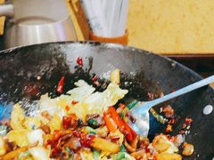-富正毅三下锅·湘西韵味(天门山索道店)