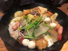 -万记麻辣烫国展总店