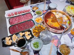 -牛村来人潮汕牛肉火锅(西单店)