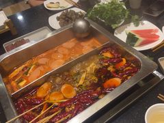 -百年川椒重庆老火锅(光谷店)