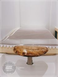 -LESSMORE科技头皮理容中心