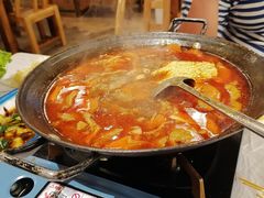 -霄汉牛三鲜湖北砂锅菜(万松园2店)