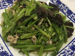 -邱记私房菜·十八年本地菜