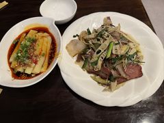 -华冠悠岚·庭院餐厅(青城后山店)