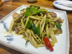 -下梅人家土菜馆(历史文化餐厅度假区店)