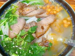 牛肉粉-硒泉筒骨汤粉