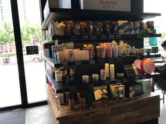 -星巴克臻选(上海长风大悦城店)