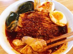 -何老二卤汁凉粉