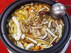 -菌之家·专业纯野生菌火锅·特色炒菌