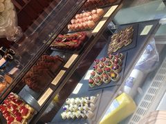-鲜艳西餐厅(衡山路十二号华邑店)