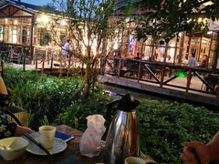 -花溪雨·森林餐厅(石基店)