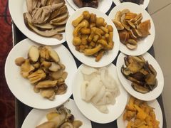 -天宜隆蘑菇宴火锅(石景山旗舰店)