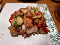 傣味柠檬香叶鸡-云海肴·汽锅鸡·云南菜(广安门天虹店)