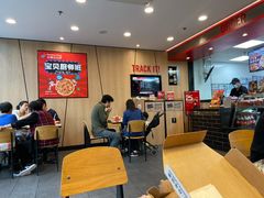 用餐区-达美乐比萨(墨玉南路店)