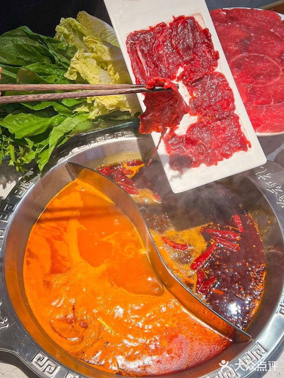 吃火锅就来广州渝和礼重庆牛油火锅