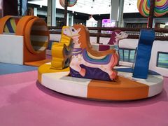 -蒙特利亲子乐园