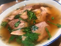 -同合居·非遗东北菜(红博会展店)