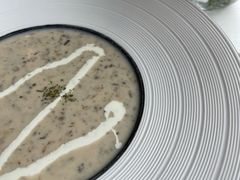 鲜菌蘑菇浓汤-乔泰勒JOETYLER西餐厅(曲江店)